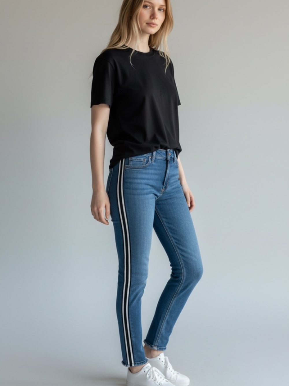 KUT from the Kloth Connie Skinny Ankle Jeans with athletic Side Stripe Size 8